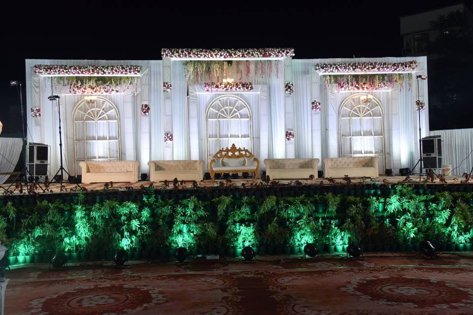 Royal Garden Wedding